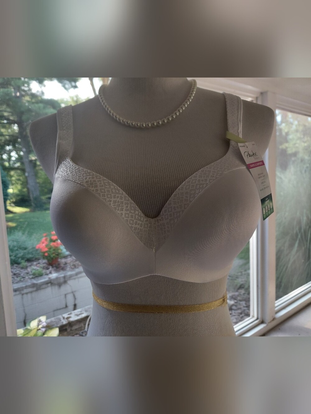 3 Brand New Playtex 36B Balconette Underwire Bras, White NWT 4823